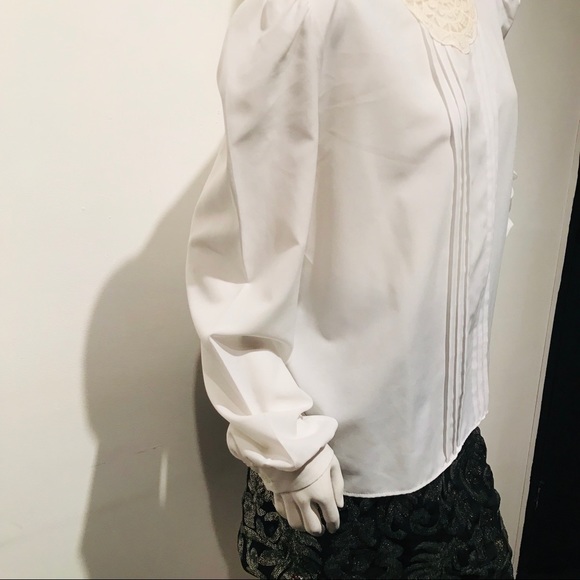 VINTAGE Prairie Goth White Lacey Detail Blouse M/L - Picture 5 of 8